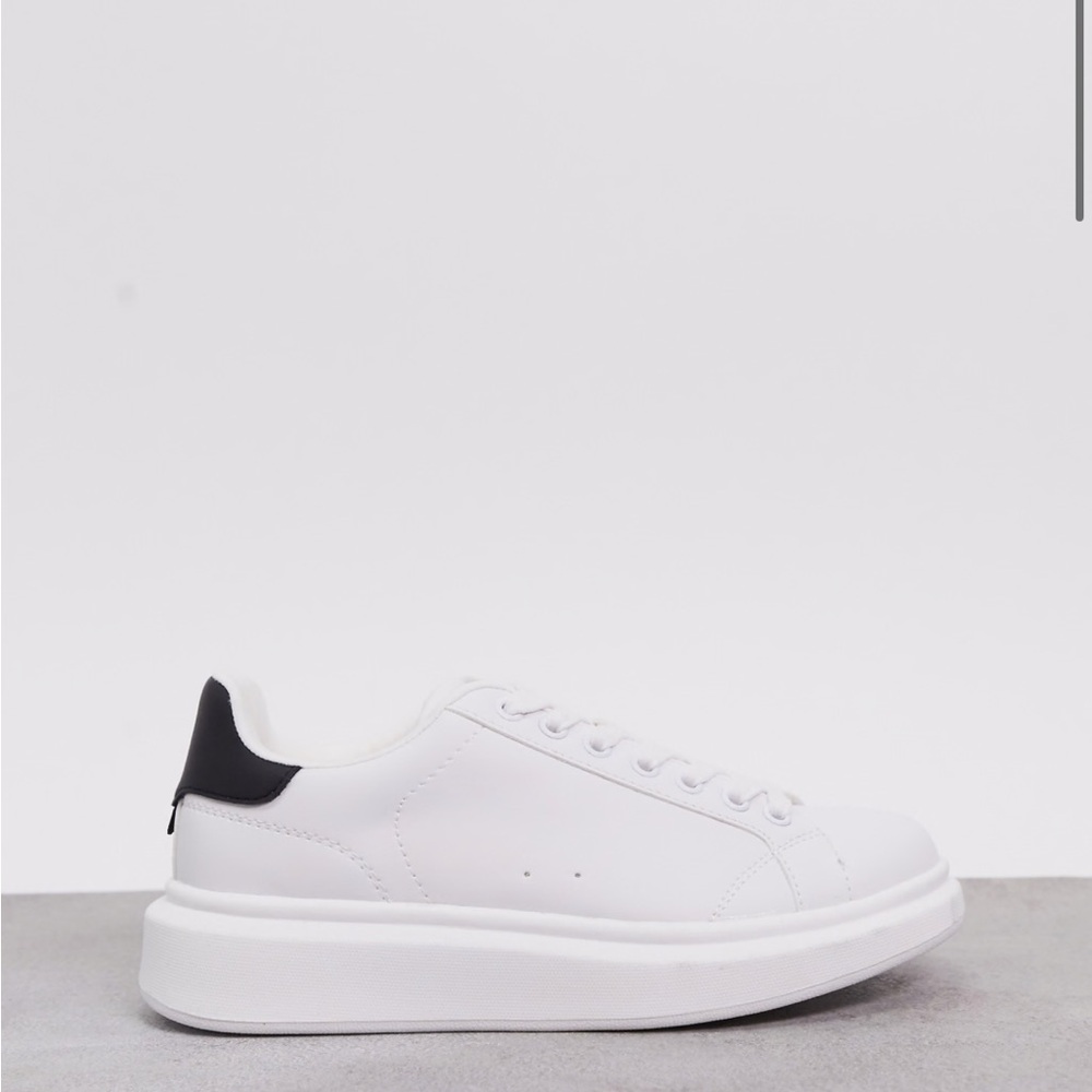 BRAND NEW ASOS SNEAKERS 💞